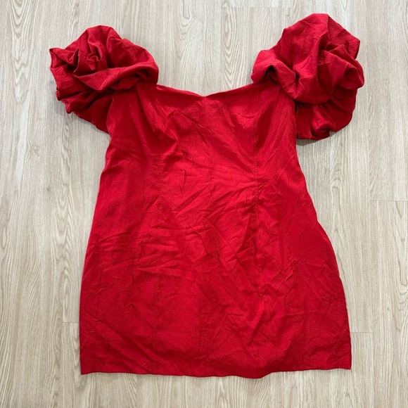 H&M Studios Red Sweetheart Bodycon Dress with Puff Sleeves nwt - Picture 2 of 2
